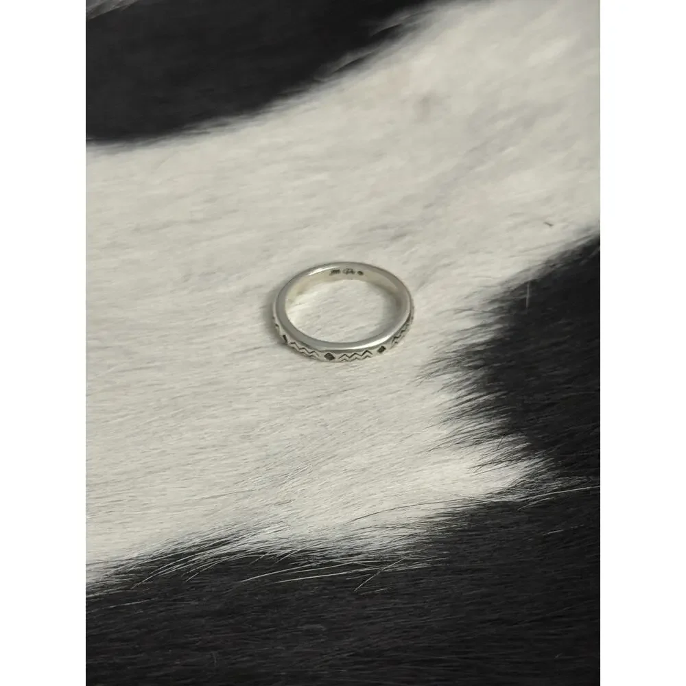 Carolyn Pollack Old Carlisle Sterling Silver Stamped Band Ring Water Waves 7.25
